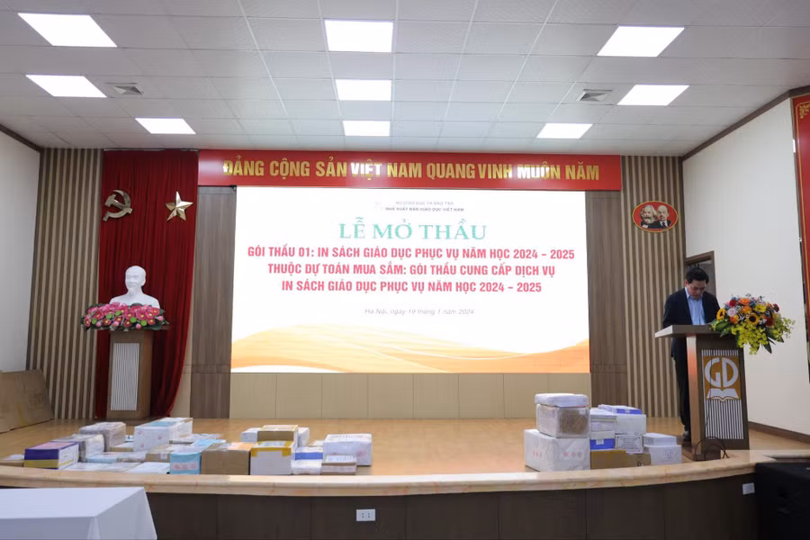 62 nhà thầu nộp hồ sơ dự thầu. 62 nhà thầu nộp hồ sơ dự thầu.