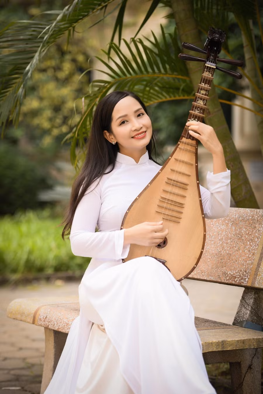 Cô giáo, nghệ sĩ Vũ Diệu Thảo hiện đang giảng dạy tại Học viện Âm nhạc Quốc gia Việt Nam. Cô giáo, nghệ sĩ Vũ Diệu Thảo hiện đang giảng dạy tại Học viện Âm nhạc Quốc gia Việt Nam.