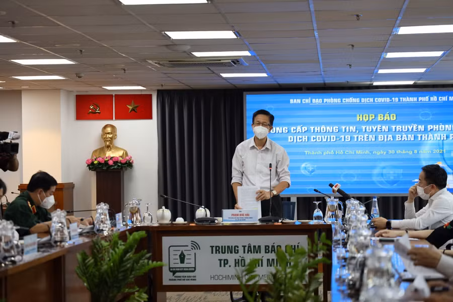 Phó trưởng Ban chỉ đạo phòng, chống dịch Covid-19 TP Hồ Chí Minh Phạm Đức Hải phát biểu tại họp báo. Ảnh: TTBC TP Hồ Chí Minh.