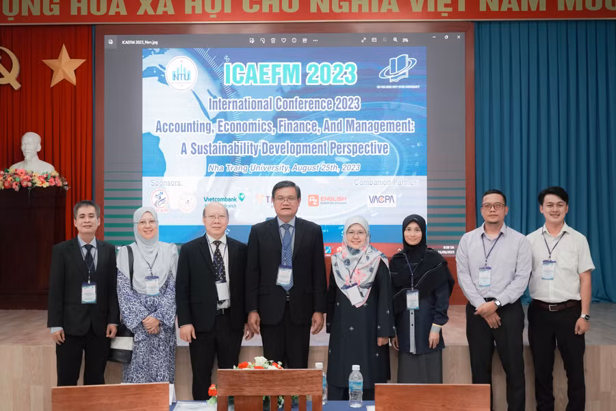 Hội thảo thu hút sự quan tâm từ nhiều nghiên cứu viên, giảng viên, học viên cao học và sinh viên trong nước và ngoài nước. 