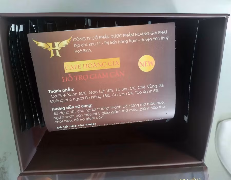 Kết quả kiểm nghiệm mẫu cafe giảm cân Hoàng Gia được cơ quan chức năng lấy cho thấy có dương tính với chất cấm Sibutramin và Phenolphtalein. Ảnh: Cục An toàn thực phẩm.