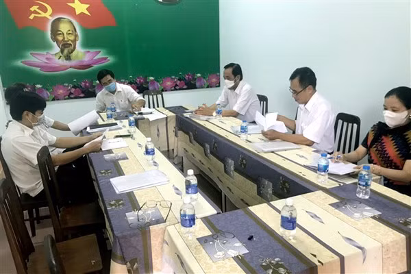 Cuộc họp giải quyết vụ việc do Phòng GD&ĐT huyện Long Thành tổ chức ngày 19/10.