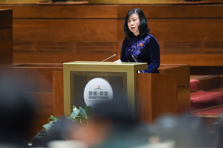 Bộ trưởng Bộ Y tế Đào Hồng Lan cho biết, dịch bệnh Covid-19 đã cơ bản được kiểm soát trên cả nước. Bộ trưởng Bộ Y tế Đào Hồng Lan cho biết, dịch bệnh Covid-19 đã cơ bản được kiểm soát trên cả nước.