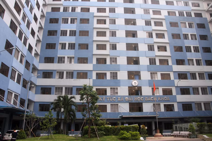 Ký túc xá Trường ĐH Bách khoa, ĐHQG TPHCM tại Quận 10, TPHCM. (Ảnh: Mạnh Tùng)