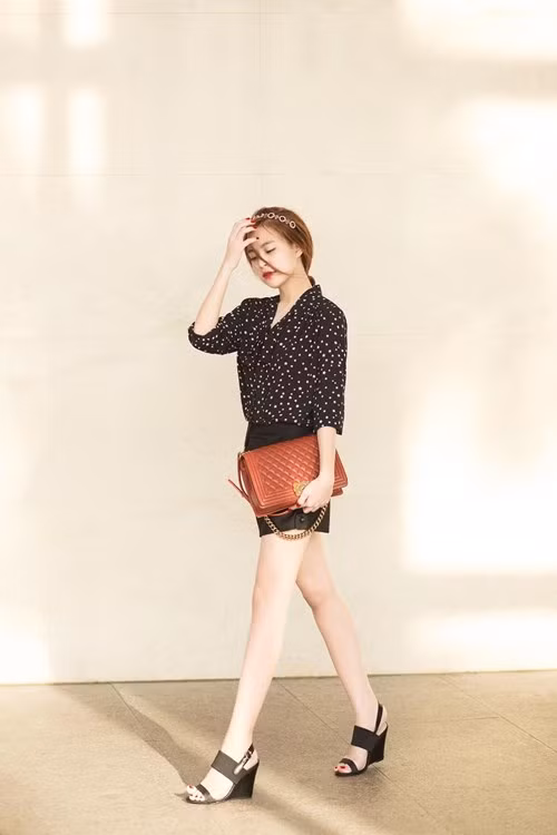 Gu thời trang thanh lịch đời thường của Hoàng Thùy Linh - ảnh 10