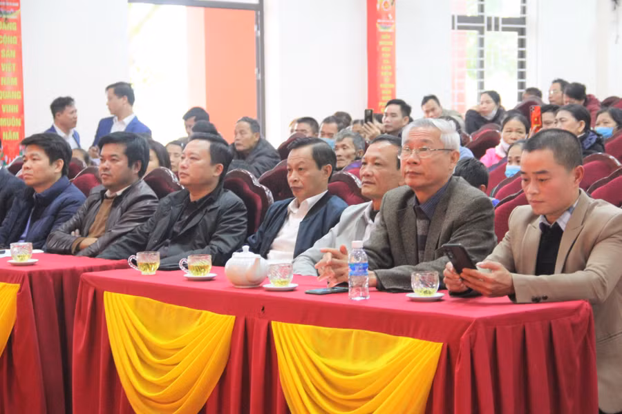 Chương trình Gala có sự tham gia của nhiều lãnh đạo sở, ban ngành, đại diện Báo GD&amp;TĐ, các nhà hảo tâm...