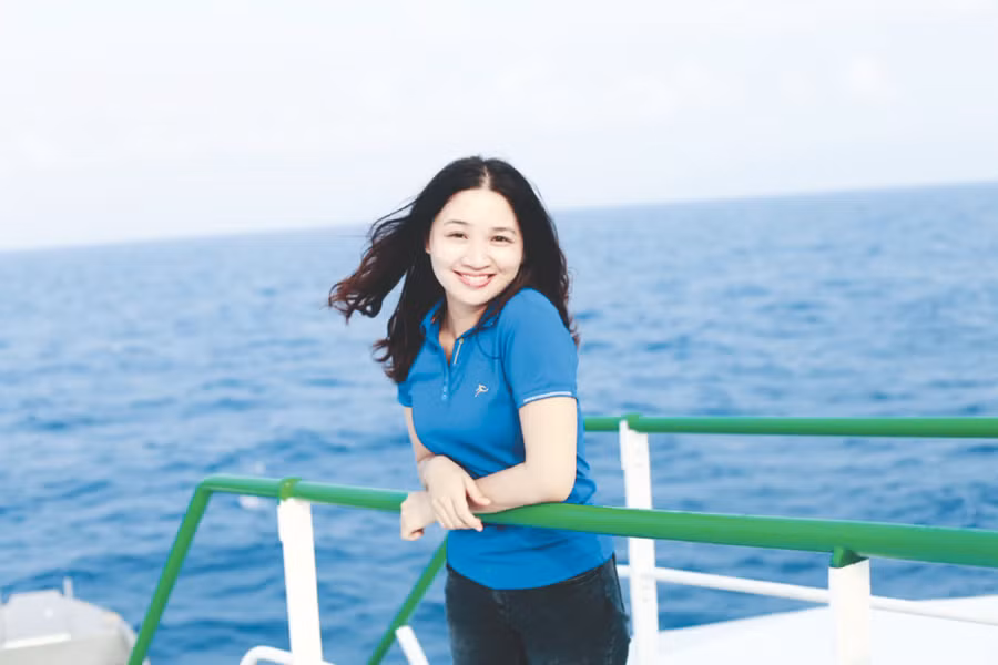 Chân dung nhà văn, nhà báo Lữ Mai. Chân dung nhà văn, nhà báo Lữ Mai.