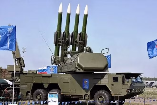 Hệ thống phòng không "Pechora-2M" Belarus cung cấp cho Venezuela. 