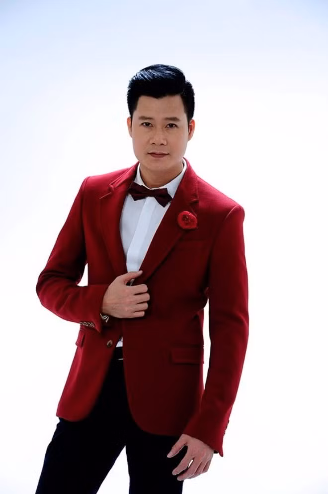 Sau 10 năm ly hôn, mối quan hệ của Quang Dũng với Jennifer Phạm và con trai ruột ra sao? ảnh 1