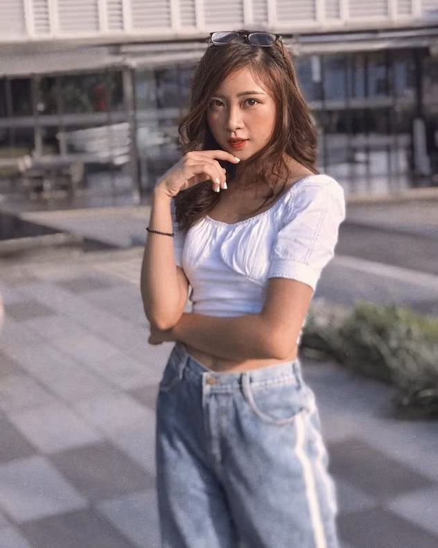  Dù chưa chính thức đứng lớp song thời gian thực tập cũng khiến Linh cảm thấy gắn bó hơn với nghề giáo viên mầm non mà mình đang theo đuổi. Đối với Nhật Linh, khi được tiếp xúc với các em nhỏ thì cô cảm nhận được những niềm vui nhỏ bé, sự nhẹ nhàng, tình cảm của tâm hồn trẻ thơ.