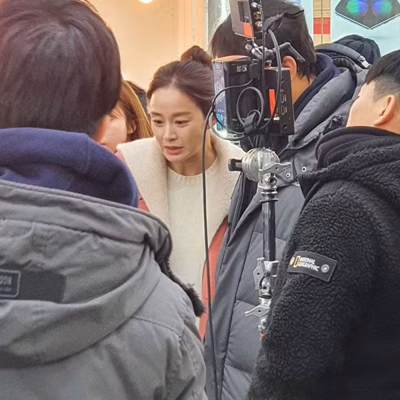 kim tae hee, nhan sắc thật, sao hàn