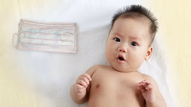 Khẩu trang phẫu thuật và N95 có thực sự bảo vệ trẻ khỏi virus corona như lời đồn? - Ảnh 2.