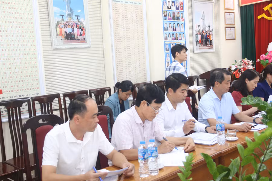 Các đại biểu tham dự Hội nghị. Các đại biểu tham dự Hội nghị.