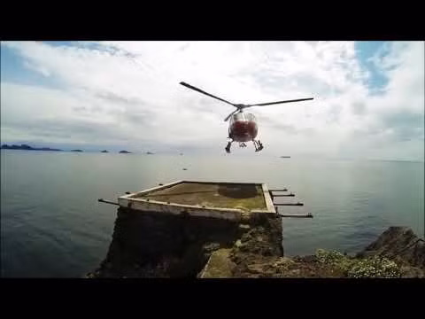 Ngọn hải đăng Pridrangar là nơi có địa hình hiểm trở.