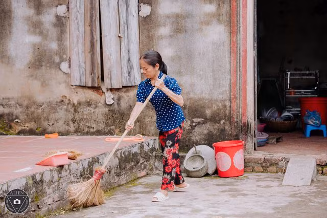 Bà Tân Vlog tuyên bố nộp thuế đủ, phủ nhận thu nhập hàng trăm triệu đồng/tháng-3