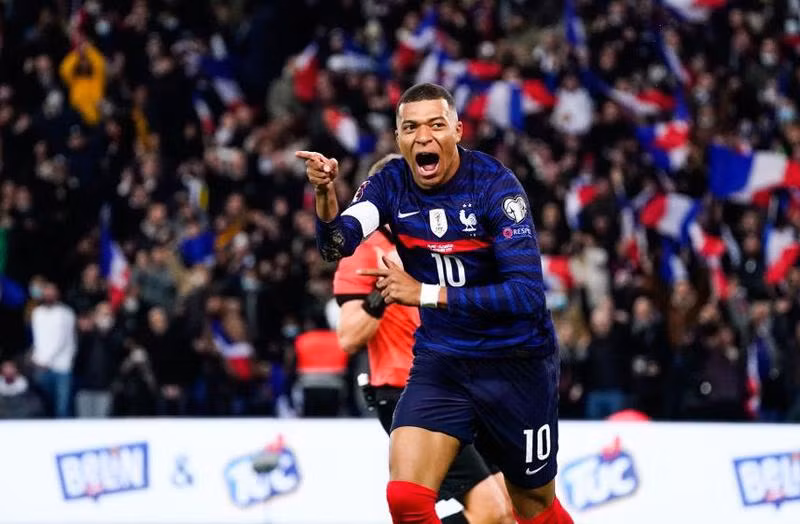 Mbappe sẽ cùng tuyển Pháp ra quân bảo vệ ngôi vương World Cup.