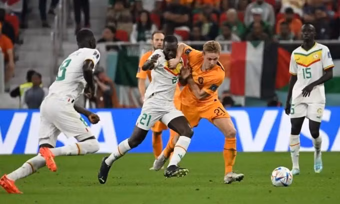 Hà Lan (áo cam) thắng Senegal 2-0 ở trận ra quân tại bảng A World Cup 2022. Hà Lan (áo cam) thắng Senegal 2-0 ở trận ra quân tại bảng A World Cup 2022.