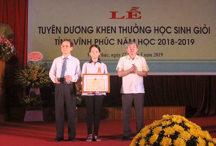 Vĩnh Phúc: Tuyên dương học sinh giỏi năm học 2018 - 2019