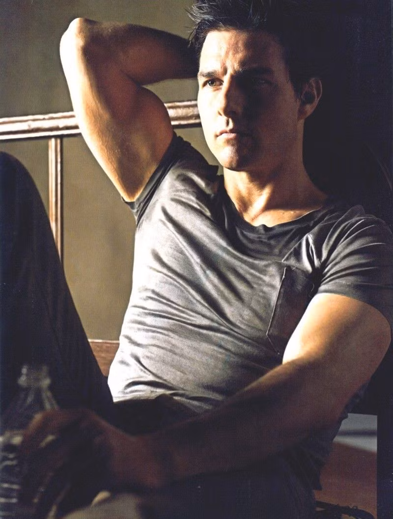 Tom Cruise sở hữu nhiều biệt thự, xe sang và phi cơ.