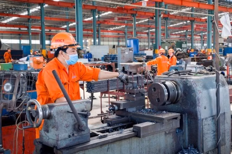 Doanh nghiệp tại TPHCM đang rất cần nguồn lực tài chính để phục hồi sản xuất.