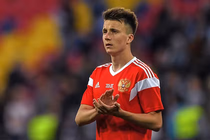 Aleksandr Golovin 