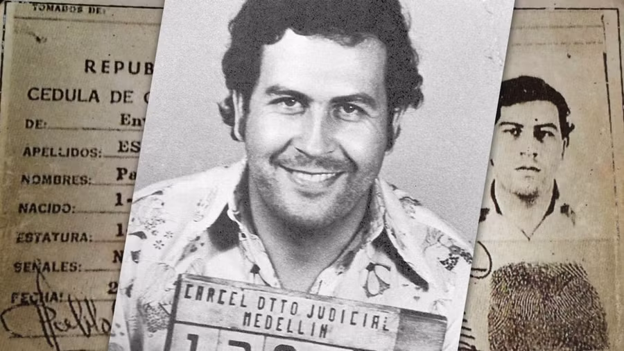 Trùm ma túy Escobar vào thời điểm ở tù.
