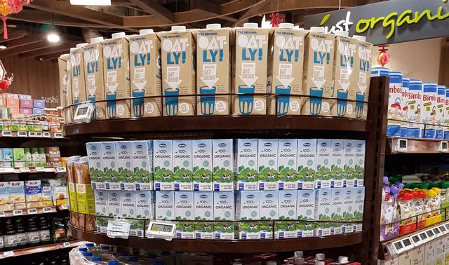 Vinamilk cũng đã liên tiếp thúc đẩy các hoạt động quảng bá thương hiệu tại nhiều thị trường tiềm năng như Nhật Bản, Hàn Quốc, các nước khu vực Đông Nam Á… tạo được dấu ấn cho doanh nghiệp nói riêng và ngành sữa nói chung.