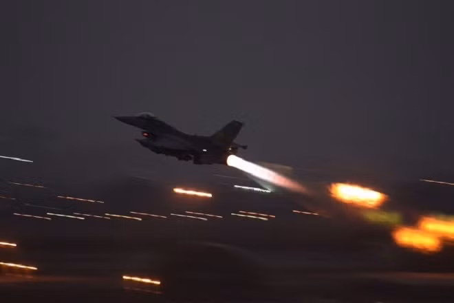 12 binh sĩ Syria bị thương trong vụ oanh kích của Thổ Nhĩ Kỳ