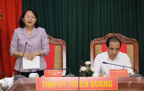 Phó Chủ tịch nước Đặng Thị Ngọc Thịnh phát biểu tại buổi làm việc. Ảnh:Việt Hà Phó Chủ tịch nước Đặng Thị Ngọc Thịnh phát biểu tại buổi làm việc. Ảnh:Việt Hà