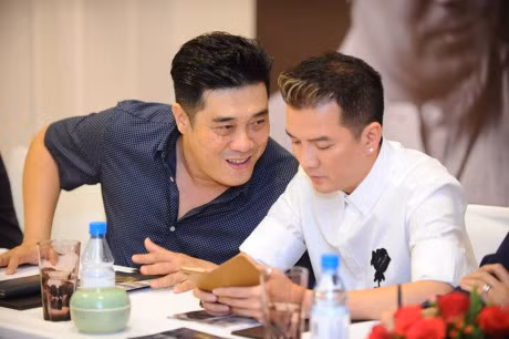 Dao dien Tran Vi My: “Tung cat mau an the voi Dam Vinh Hung” - Anh 3