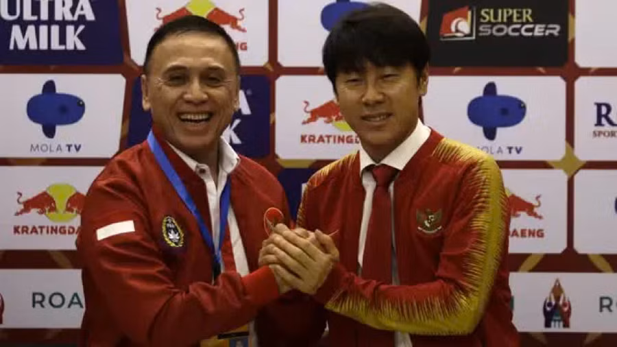 Chủ tịch PSSI Mochamad Iriawan tin tưởng huấn luyện viên Shin Tae-yong sẽ giúp Indonesia vô địch AFF Cup 2022.