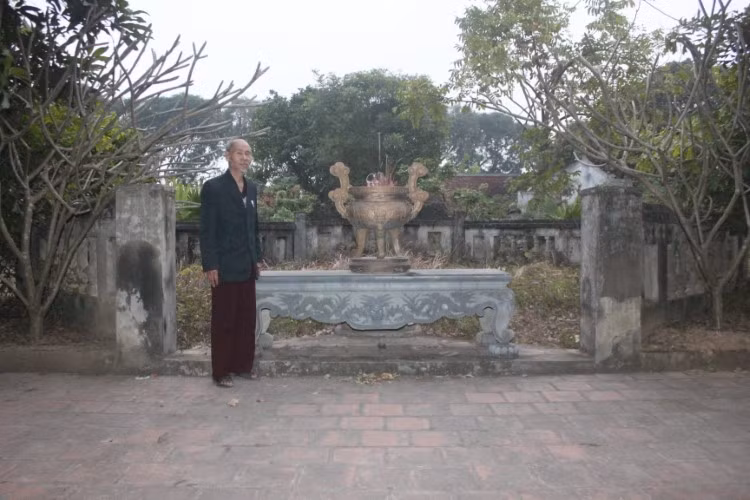 Mộ Thái thú Sĩ Nhiếp tại Tam Á (Thuận Thành).