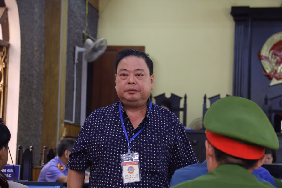 Nguyễn Ngọc Hà (cán bộ Sở GD&ĐT Sơn La), người đã “nhờ xem điểm giúp” 10 thí sinh