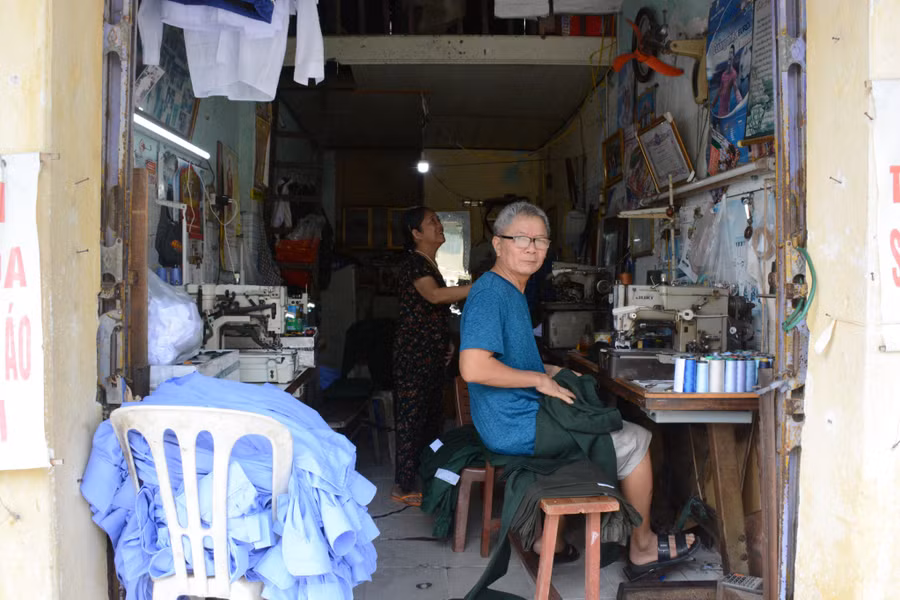 Người dân mong chờ phương án giải quyết từ chính quyền. Người dân mong chờ phương án giải quyết từ chính quyền.