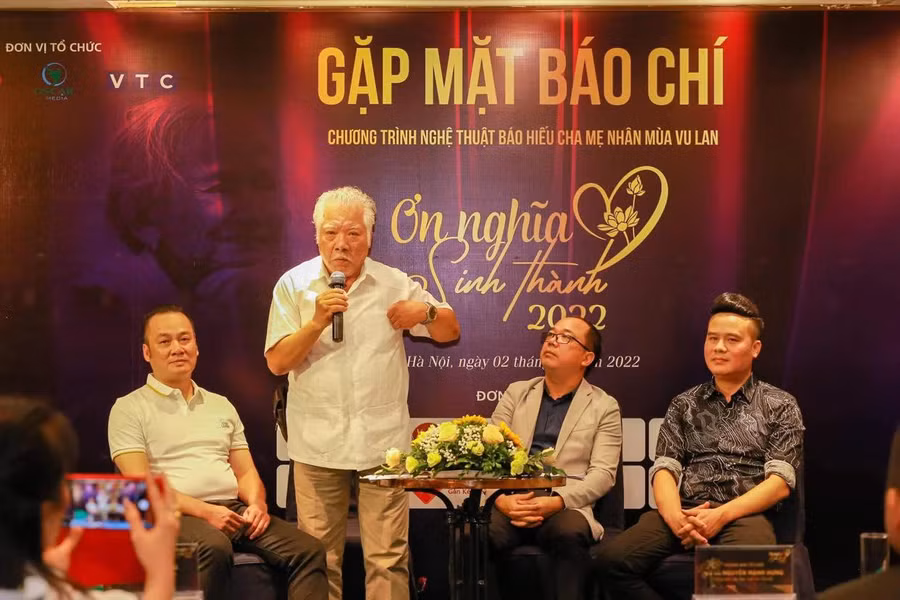 NSƯT Lê Chức chia sẻ về chương trình. NSƯT Lê Chức chia sẻ về chương trình.