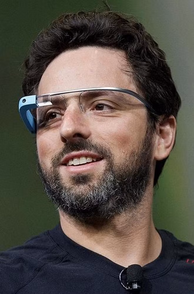 14. Sergey Brin Tài sản ròng: 31 tỷ USD Nguồn tài sản: Google, tự thân Chức danh: Nhà đồng sáng lập Google, điều hành Google X 25 tỷ phú giàu nhất nước Mỹ