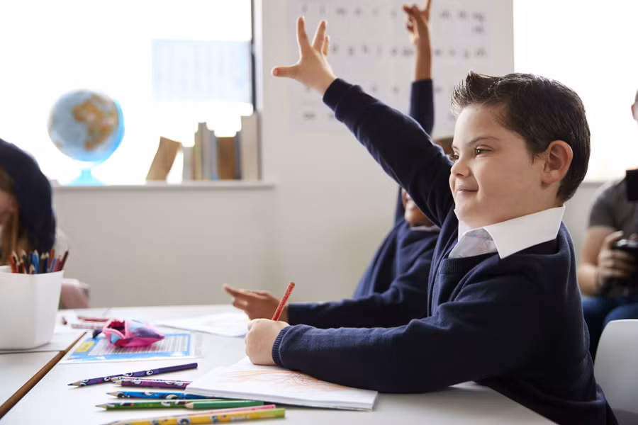 Cần bảo đảm chất lượng không khí trong lớp như một biện pháp bảo vệ cơ bản.