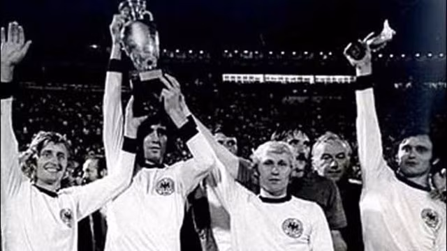 Điểm tên các nhà vô địch Euro từ 1960 đến nay, đội nào lên ngôi nhiều nhất? ảnh 12