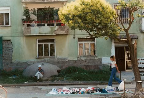 Vén màn bí mật về mạng lưới hầm ngầm chống hạt nhân Albania - ảnh 3
