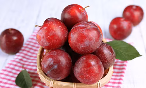 Tết Đoan Ngọ ăn gì để giết sâu bọ thì câu trả lời không thể thiếu được hoa quả theo mùa.