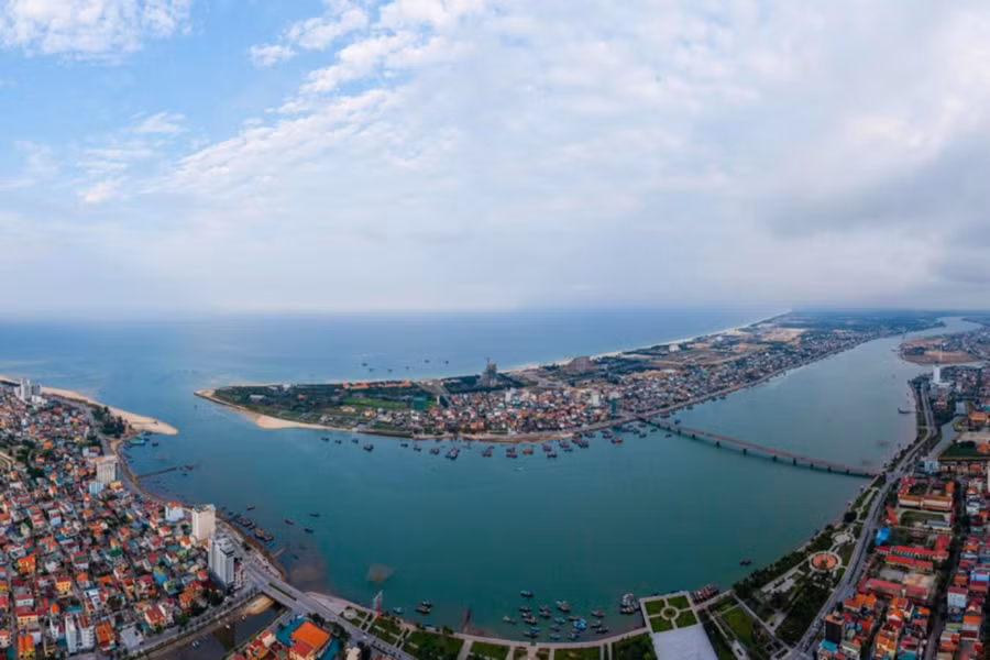 Quảng Bình cần làm gì để phát triển Du lịch trở thành ngành kinh tế mũi nhọn ảnh 1