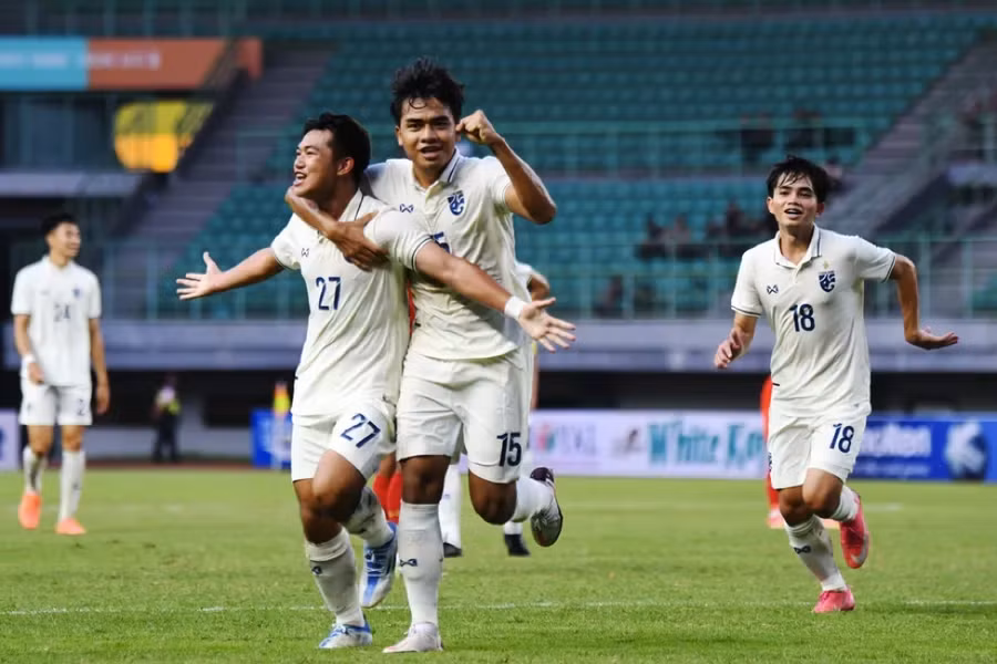 Thái Lan vươn lên dẫn đầu bảng A giải U19 Đông Nam Á.