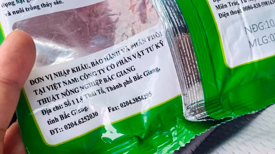 Số điện thoại trên bao bì giống của Công ty Cổ phần vật tư kỹ thuật nông nghiệp Bắc Giang được thông báo là 'không đúng'.