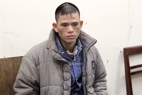 Nguyễn Văn Dũng bị cơ quan công an bắt giữ.