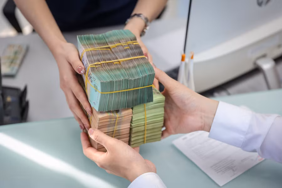 Kiểm toán Nhà nước chỉ ra một số tổ chức tín dụng tăng trưởng tín dụng vượt mức tối đa cho phép của Ngân hàng Nhà nước. (Ảnh minh họa) Kiểm toán Nhà nước chỉ ra một số tổ chức tín dụng tăng trưởng tín dụng vượt mức tối đa cho phép của Ngân hàng Nhà nước. (Ảnh minh họa)