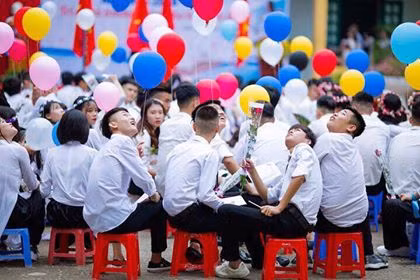 Trường học hạnh phúc khi cả học sinh và giáo viên hạnh phúc Trường học hạnh phúc khi cả học sinh và giáo viên hạnh phúc
