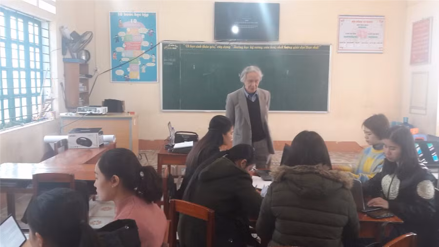 Thêm vững vàng với kiến thức, phương pháp từ khóa bồi dưỡng. Thêm vững vàng với kiến thức, phương pháp từ khóa bồi dưỡng.