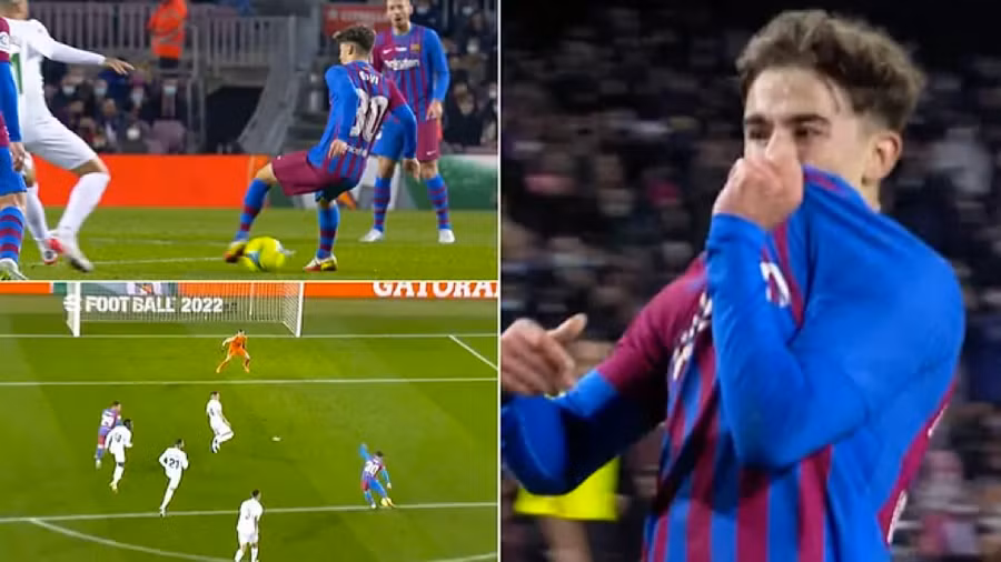 Gavi ăn mừng bàn thắng đầu tiên cho Barca.