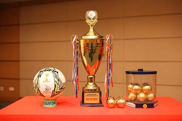 13 đội bóng sẽ tranh cup của giải bóng đá các cơ quan báo chí toàn quốc Press Cup 2017 khu vực Hà Nội