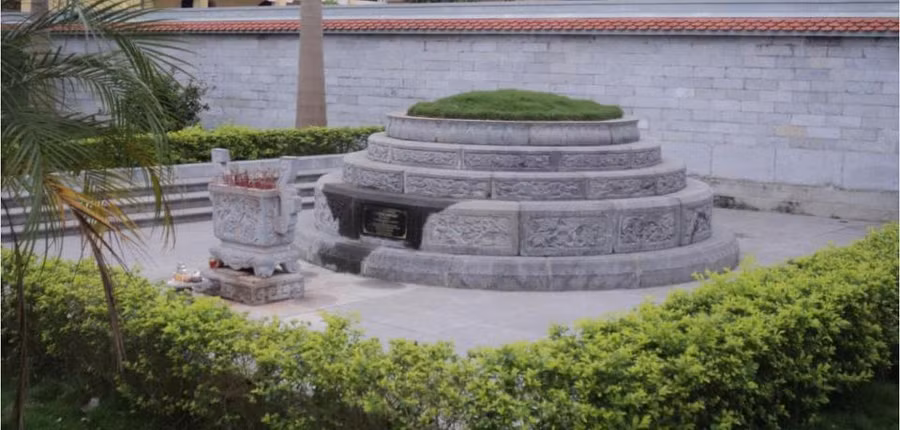 Mộ Quận Quế phu nhân Nhữ Thị Nhuận.